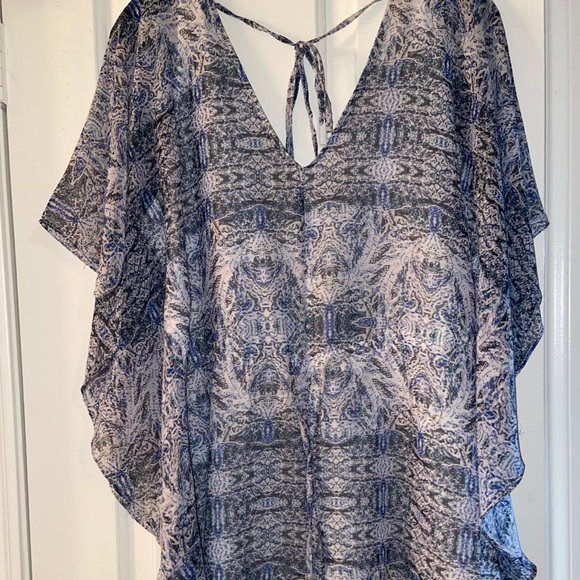 BCBG Paisley Blue Romper - Picture 5 of 6